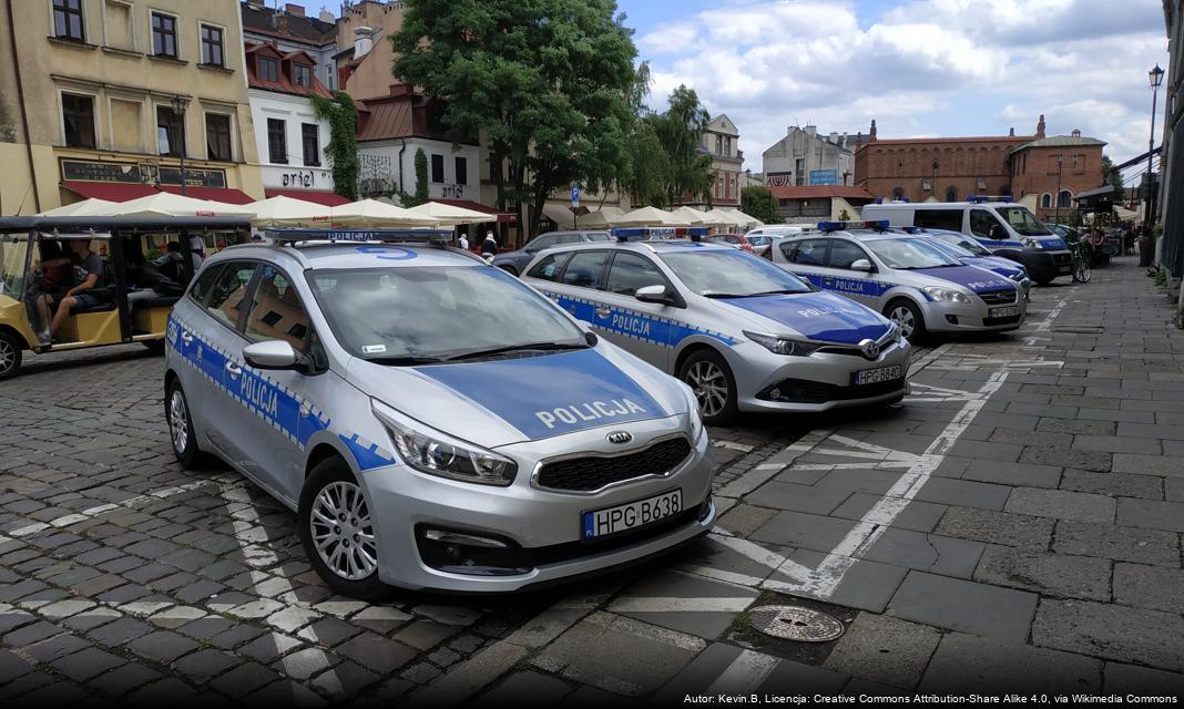 Uczniowie z puławskiej „Dwójki” odwiedzili policjantów w Komendzie Powiatowej